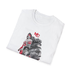 Mahomes 2 Unissex T-Shirt